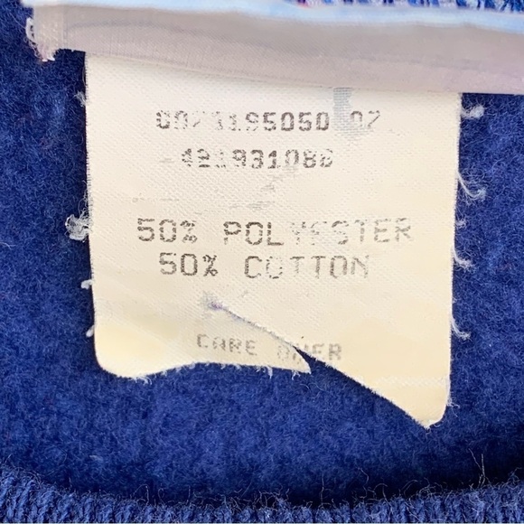 Vintage Crewneck Sweatshirt Winter All Over Print Scene Deer Trees Nature - Picture 10 of 11